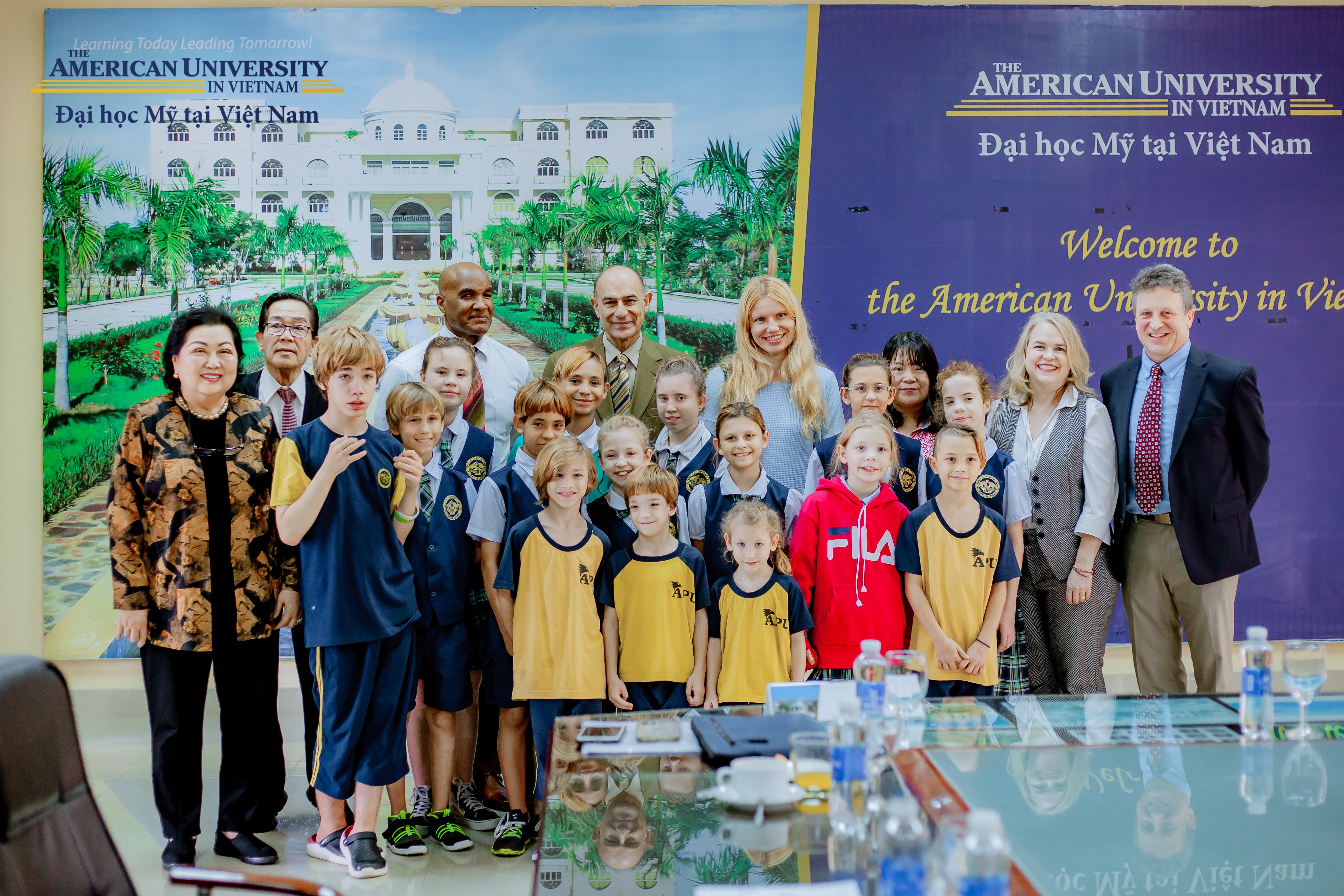 THE MEMORANDUM OF UNDERSTANDING SIGNING CEREMONY BETWEEN THE AMERICAN UNIVERSITY IN VIETNAM AND VIETNAM FLIGHT MANAGEMENT CORPORATION (VATM)