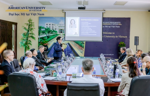 KIẾN TẠO GIAI ĐOẠN PHÁT TRIỂN MỚI CỦA AUV: LÃNH ĐẠO, ĐỔI MỚI VÀ KẾT NỐI TOÀN CẦU